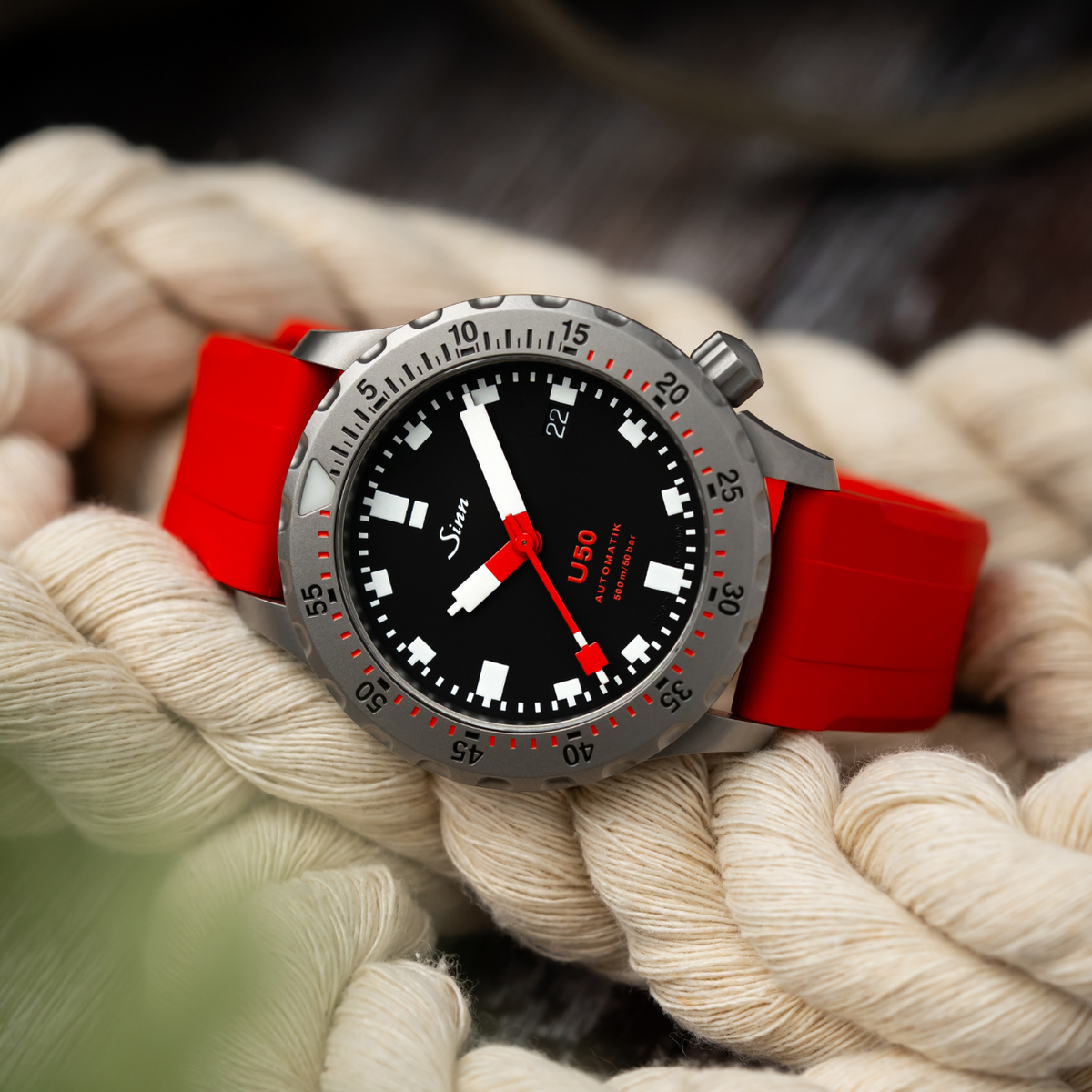 20mm Lug Width FKM Rubber Strap - Heat Red